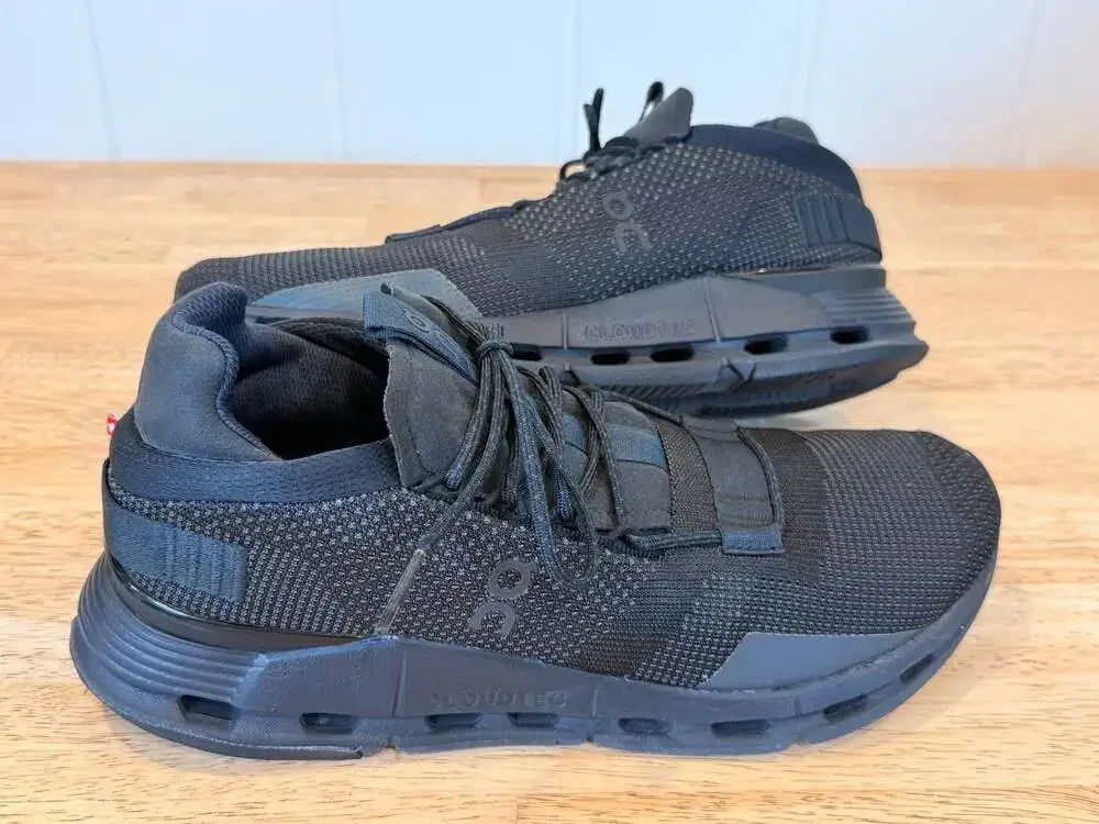 ON Cloudnova Running Shoes Black/Eclipse Women’s Size 10.5